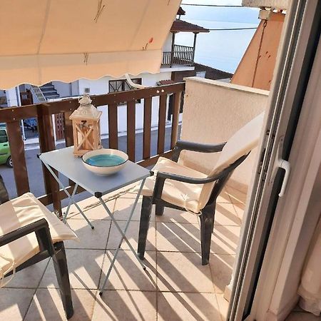 Beautiful Seaside Studio Akrata Exterior photo